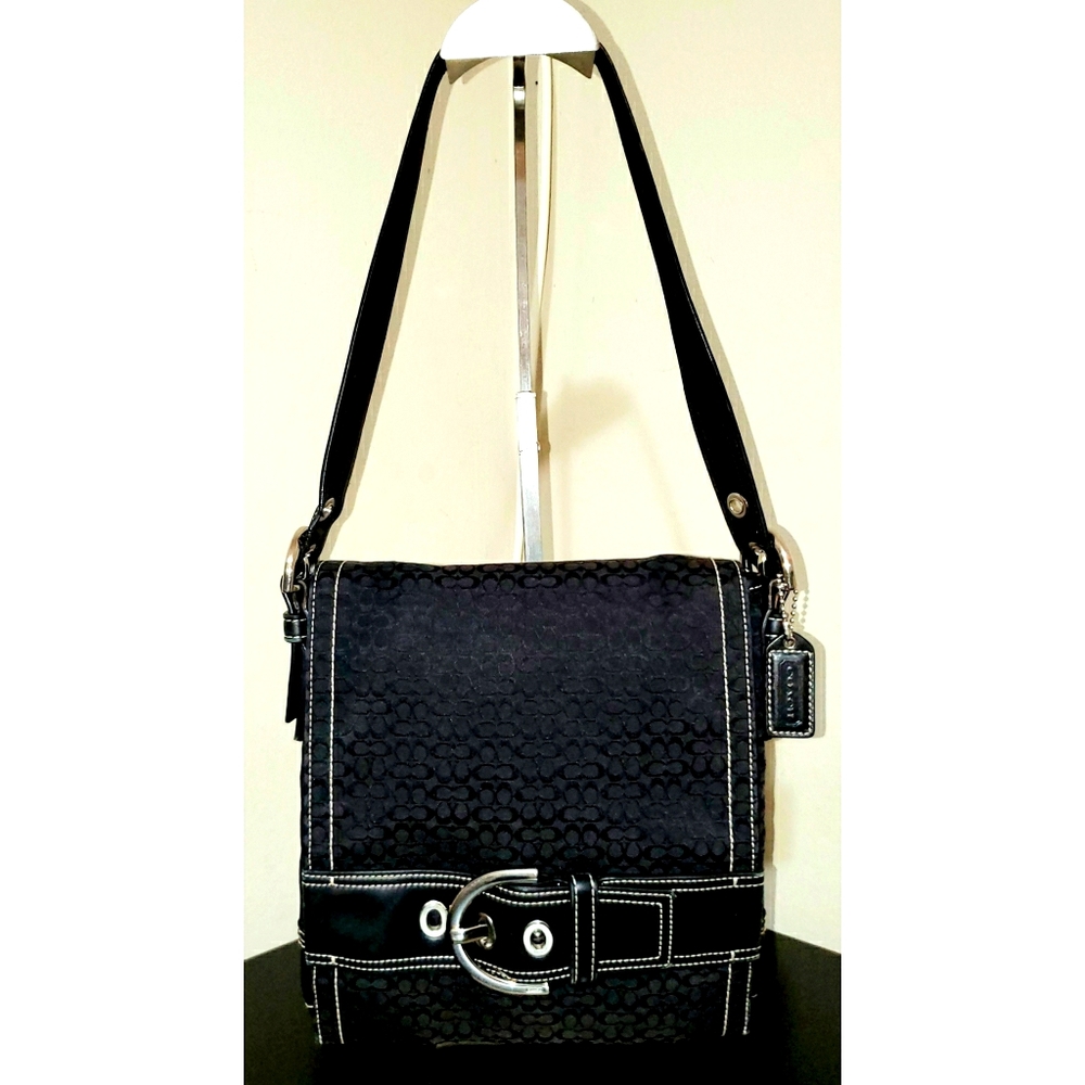 Coach VTG Black 3645 Signature Shoulder Bag
